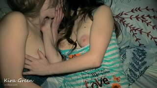 Moj muž jebe moju seksi Korak sestra, 3some Amater Seks Pušenje, djevojke ljube, Pička da usta, Pusenja u usta, Dijeljenje spermu i Ogromna Pusenja, 2 devojke 1 tip seksi par jebeno ffm