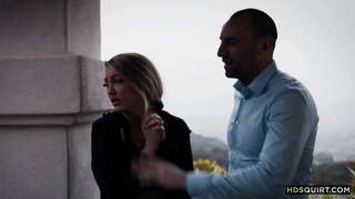 Big dick orang fucks gadis miskin sehingga dia tuangkan