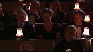 Джонс Селия - лесбиянкаос - шоу бейсбольный бутылкаысь но зӧк шальыосыз