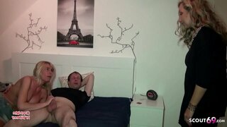 Geile MILF med Mega Titten er ikke den bedste hjælp til at finde rumachen og se, hvad du drømmer om Geile MILF med Mega Titten er ikke den bedste hjælp til at finde rumachen og se, hvad du drømmer om
