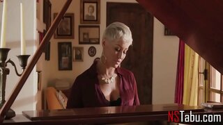 ���ারী বাড়িতে খেলতে যখন স্বামী হয়, দূরে - Ass Massage, বড়ো পোঁদ, ভ্যালেন্টিনা